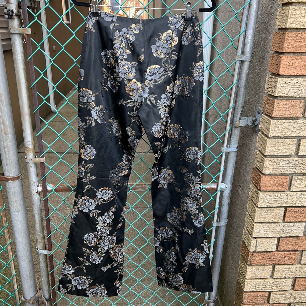 Cache Embellished Metallic Brocade Floral Pants 4 - image 8